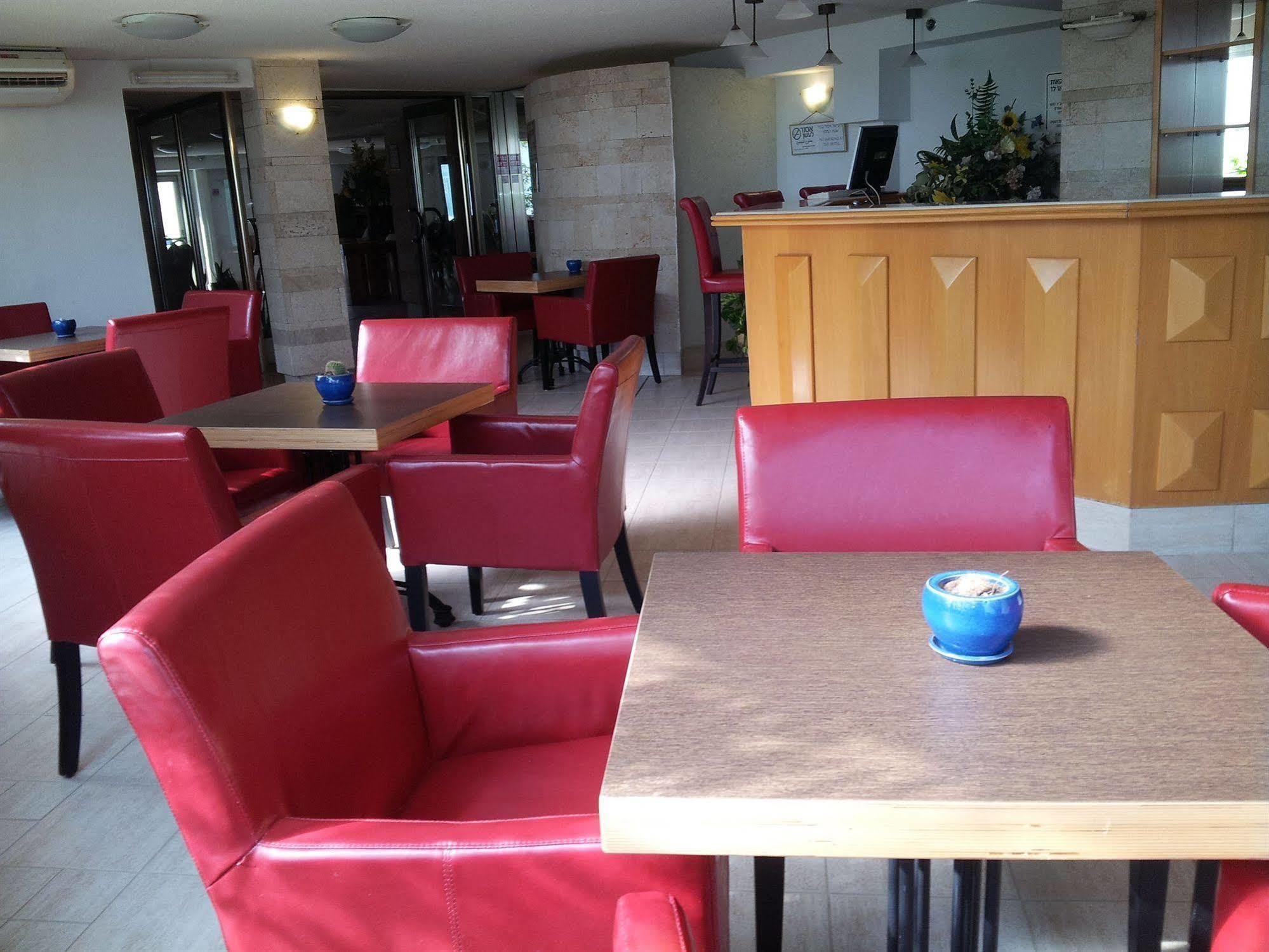 Marom Hotel Haifa Exterior photo